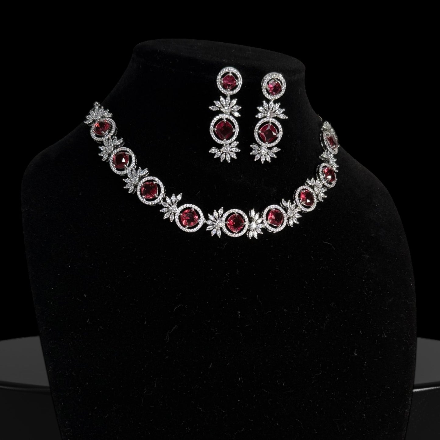 CZ neckset with red colored CZ's
