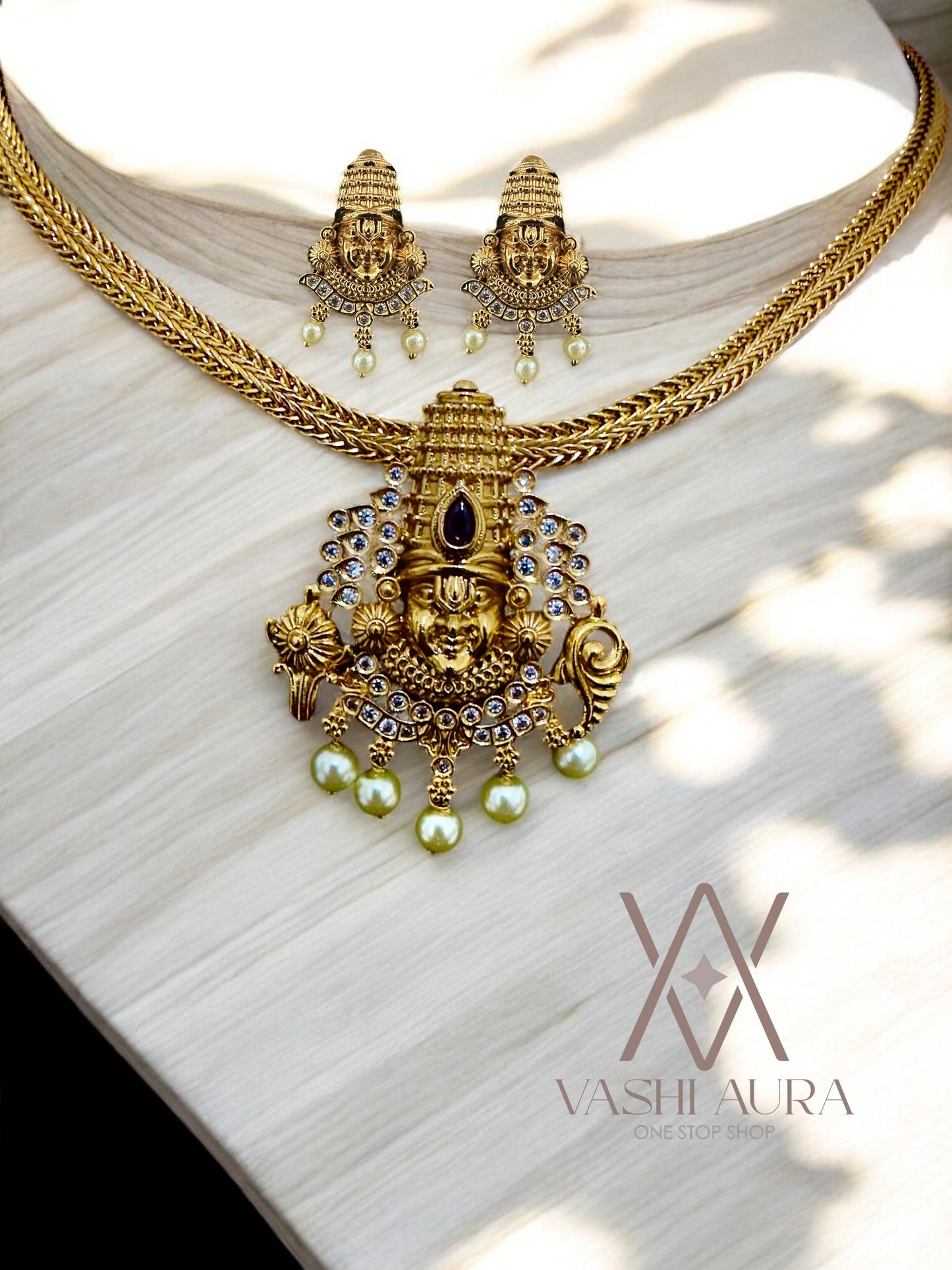 Beautiful Lord Venkateswara Locket with Neckchain and Earrings