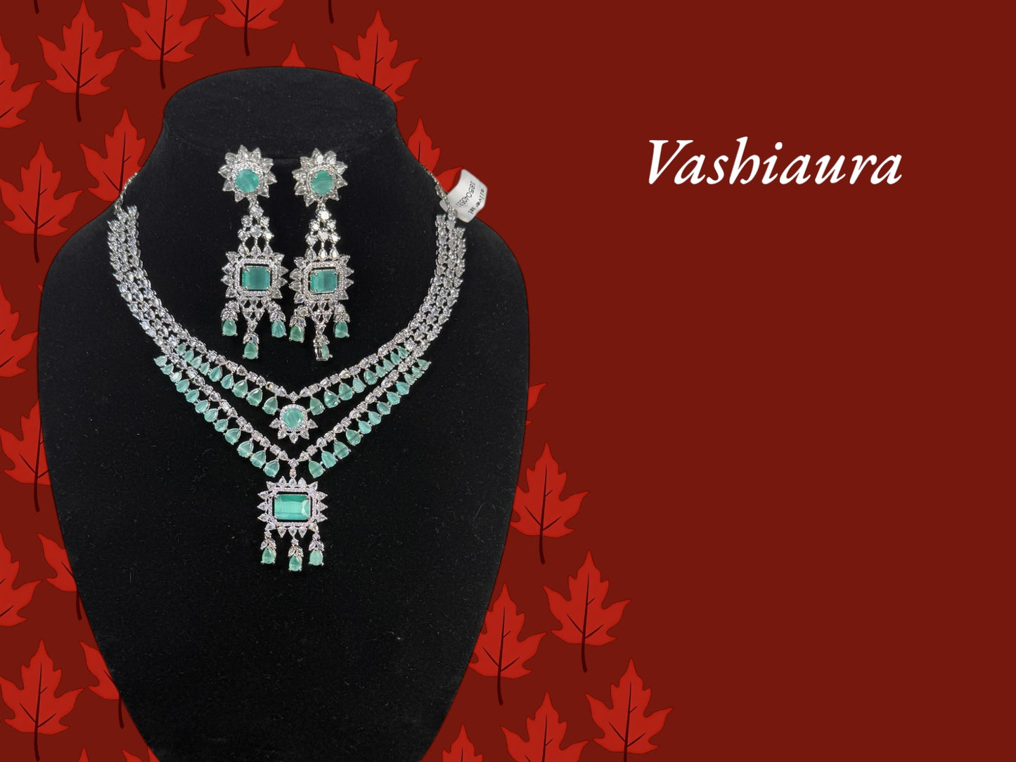 Diamond Replica neckset with Tikki