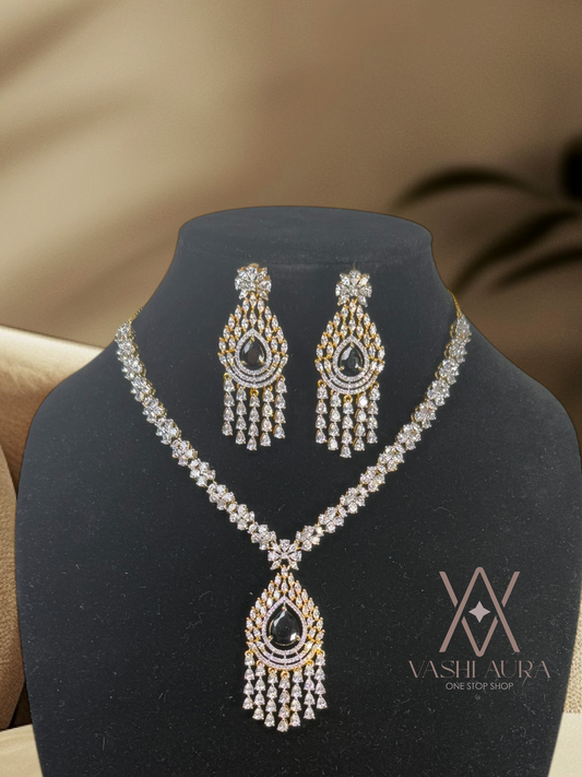 CZ neckset complemented with black stones