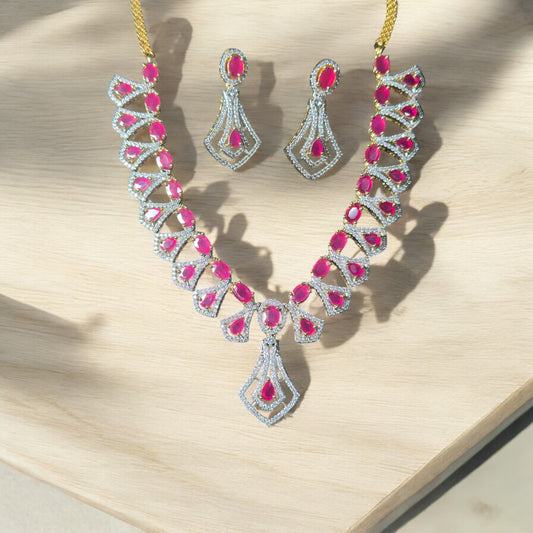 Fine Fashion Classic Necklace set